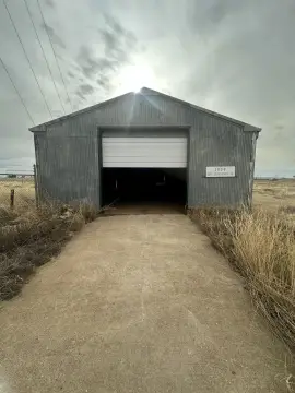 Brownfield Shop Building on Acreage