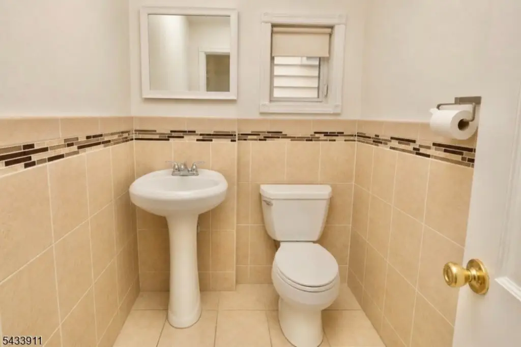 Picture 9