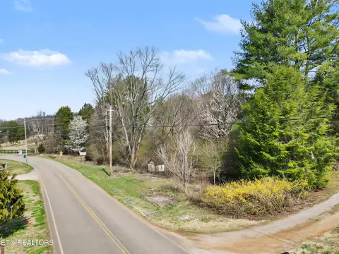 Unrestricted Land Near Watts Bar