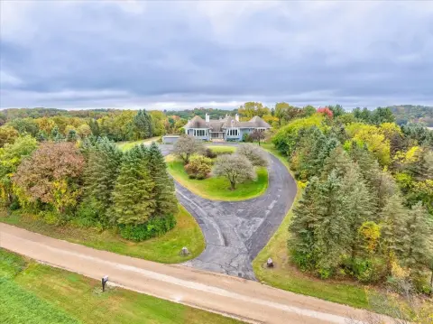 Estate Home on 105 Acres