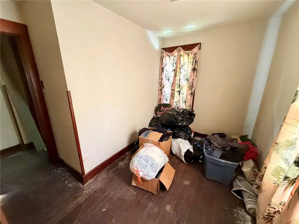 Picture 16