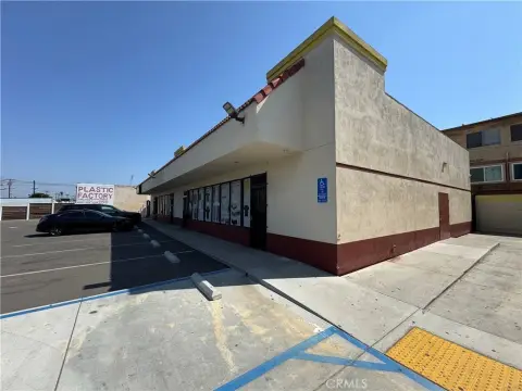 Prime Commercial Space in Gardena