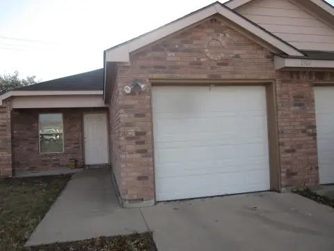 Marble Falls Duplex For Sale