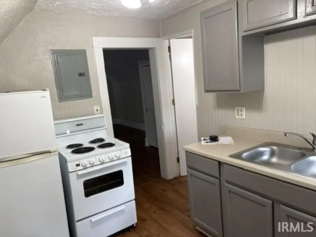 Picture 9