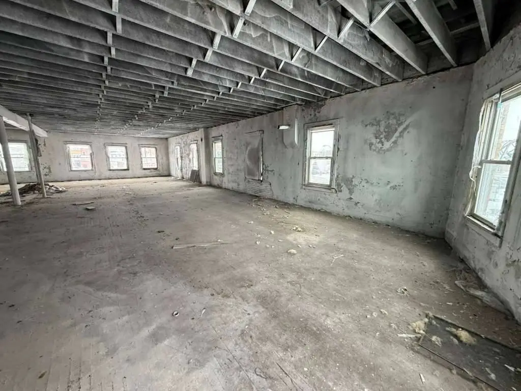Picture 12