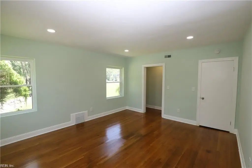 Picture 25