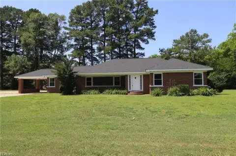 Commercial Property Near Dollar General