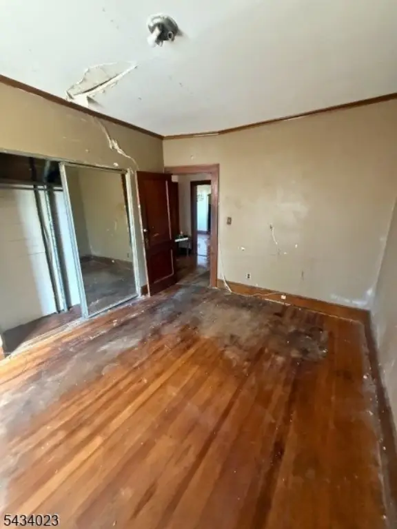 Picture 11