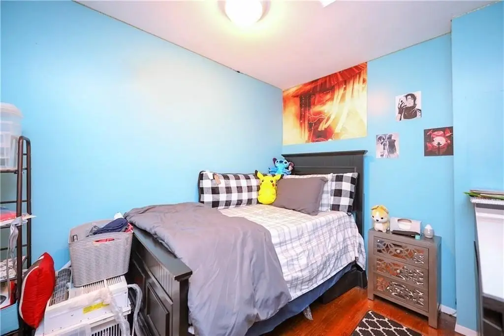 Picture 12