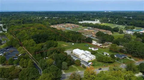 Hampton Development Opportunity: 17.8 Acres