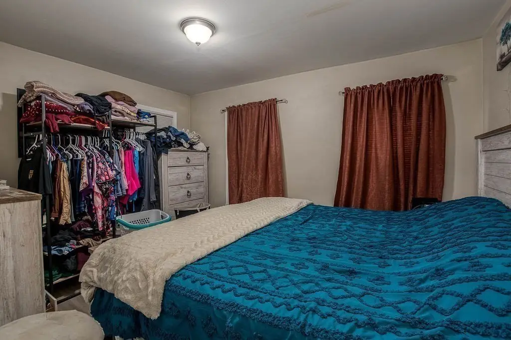 Picture 9