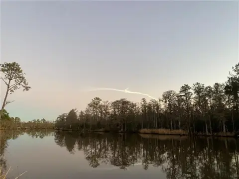 Residential Lot on Cathead Creek