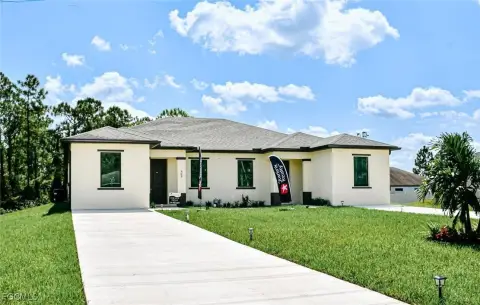 New Duplex in Lehigh Acres