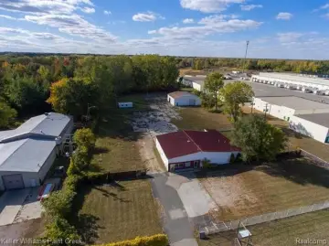 Versatile Industrial Property Near Freeway