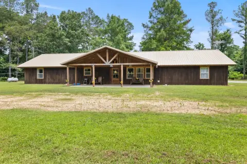 154-Acre Hunting Retreat with Rebuilt Home