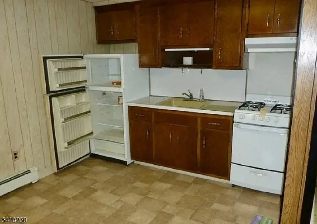 Picture 10