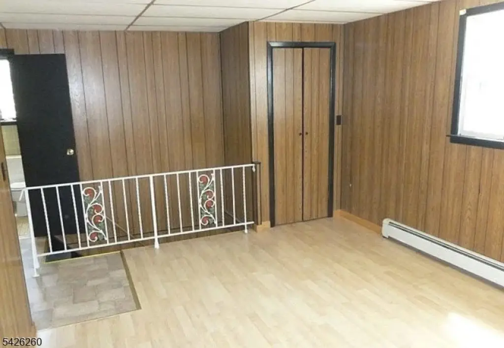 Picture 5