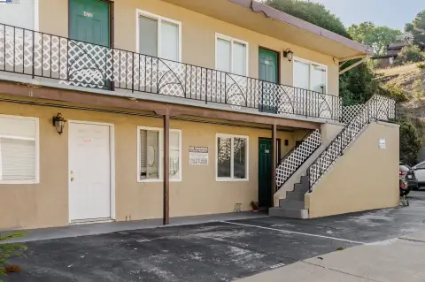 El Sobrante Mixed-Use Investment