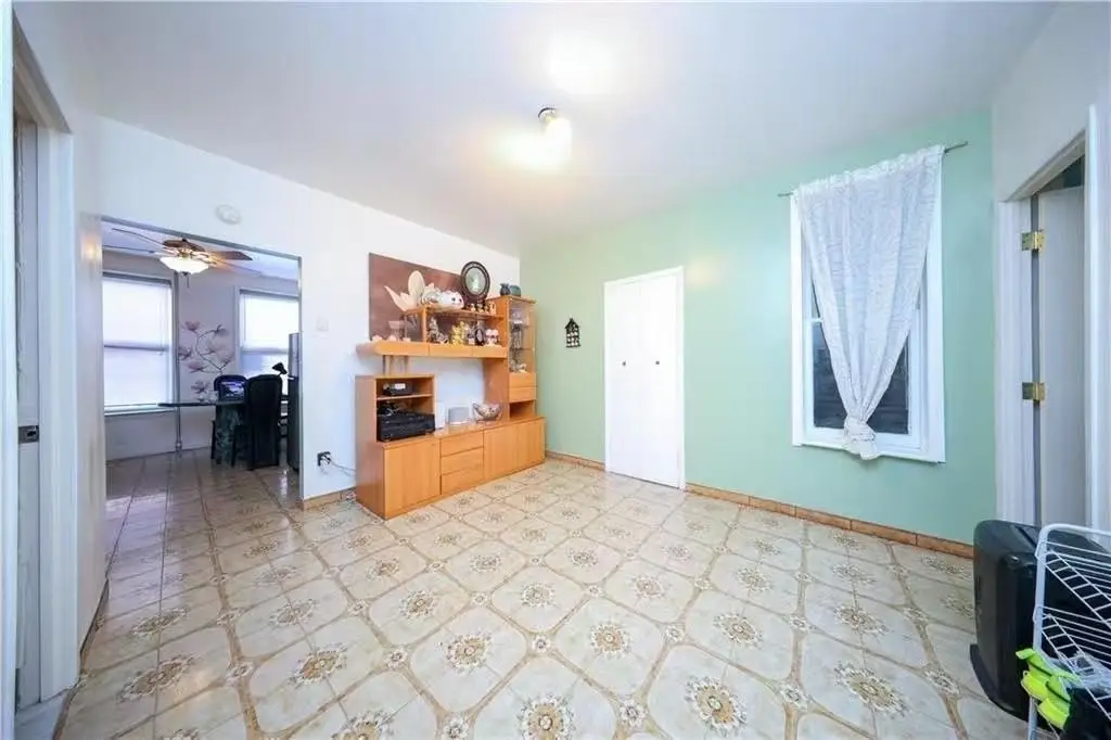 Picture 6