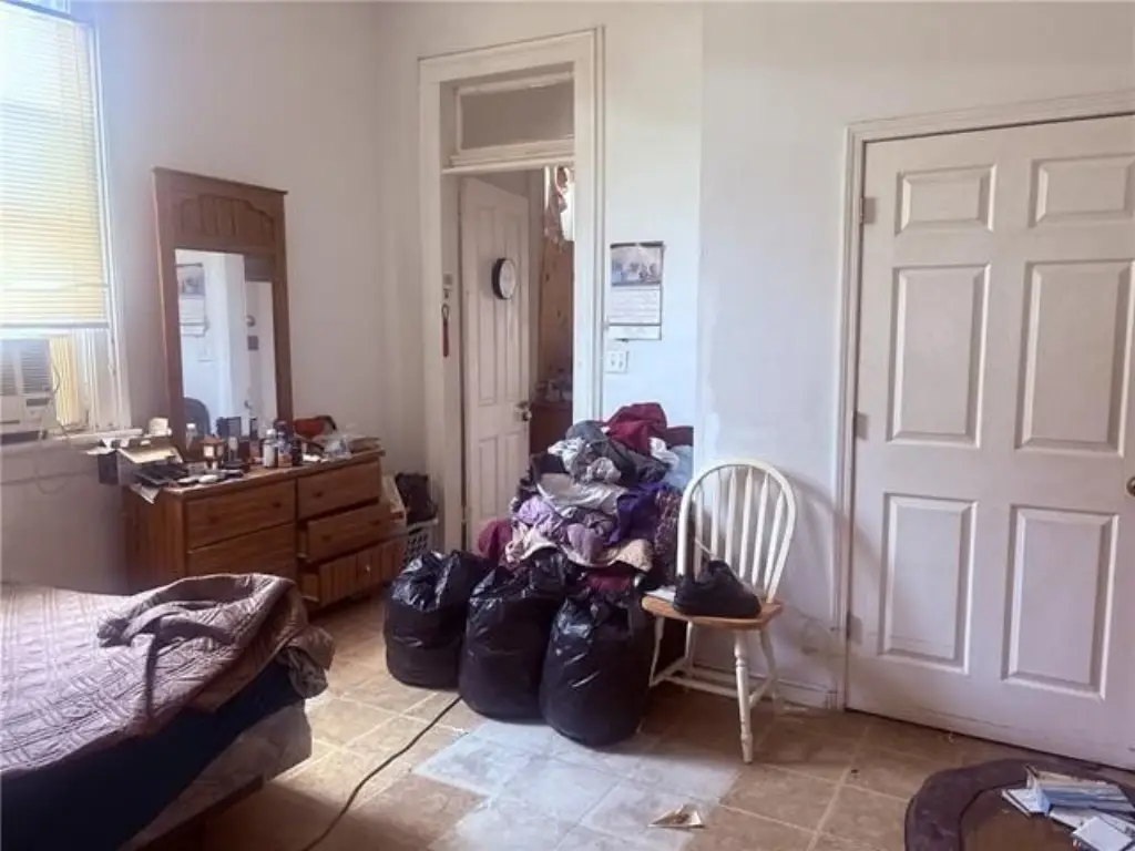 Picture 9