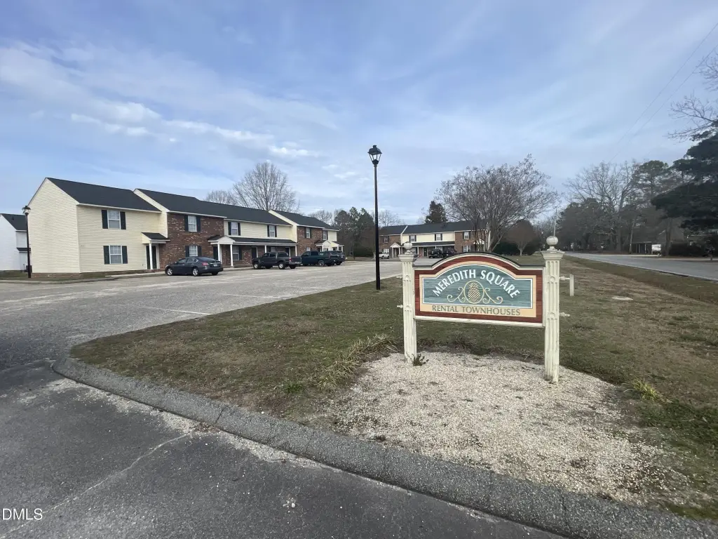601 Main St, Lillington, NC 27546