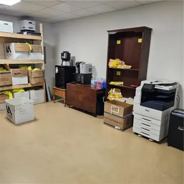 Flex Property with Service Bays