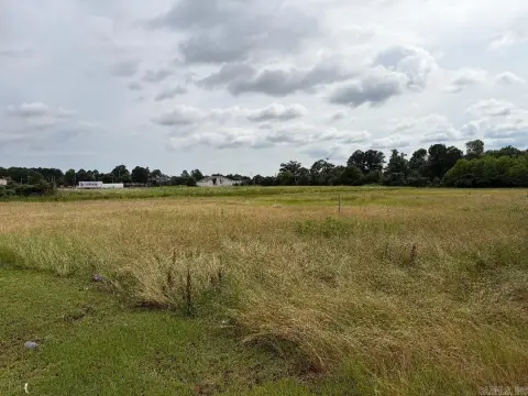 Texarkana Commercial Land on I-30