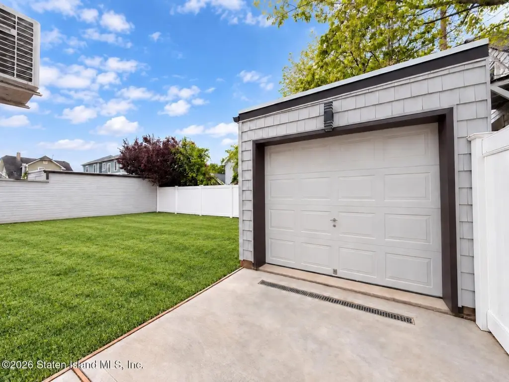 Picture 5