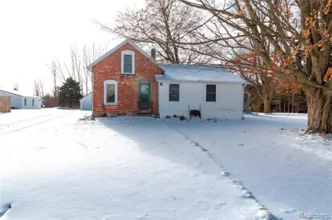 Farmhouse on 15+ Acres