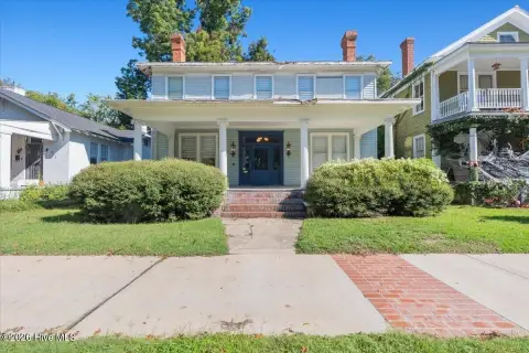Three-Unit Triplex with Balconies