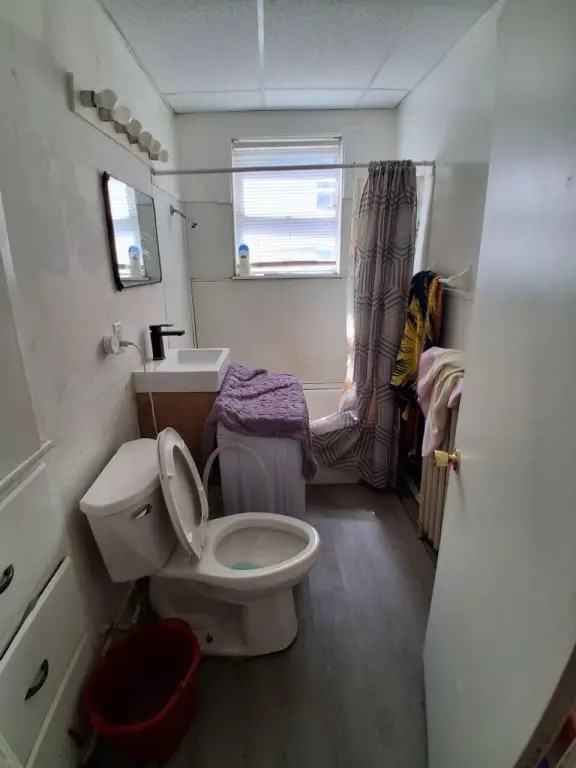 Picture 9