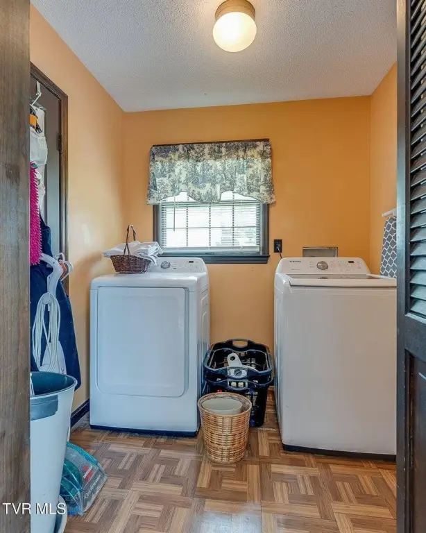 Picture 38