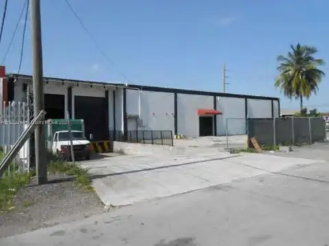 Picture of Warehouses at NW 69Th St 3380, Miami, FL