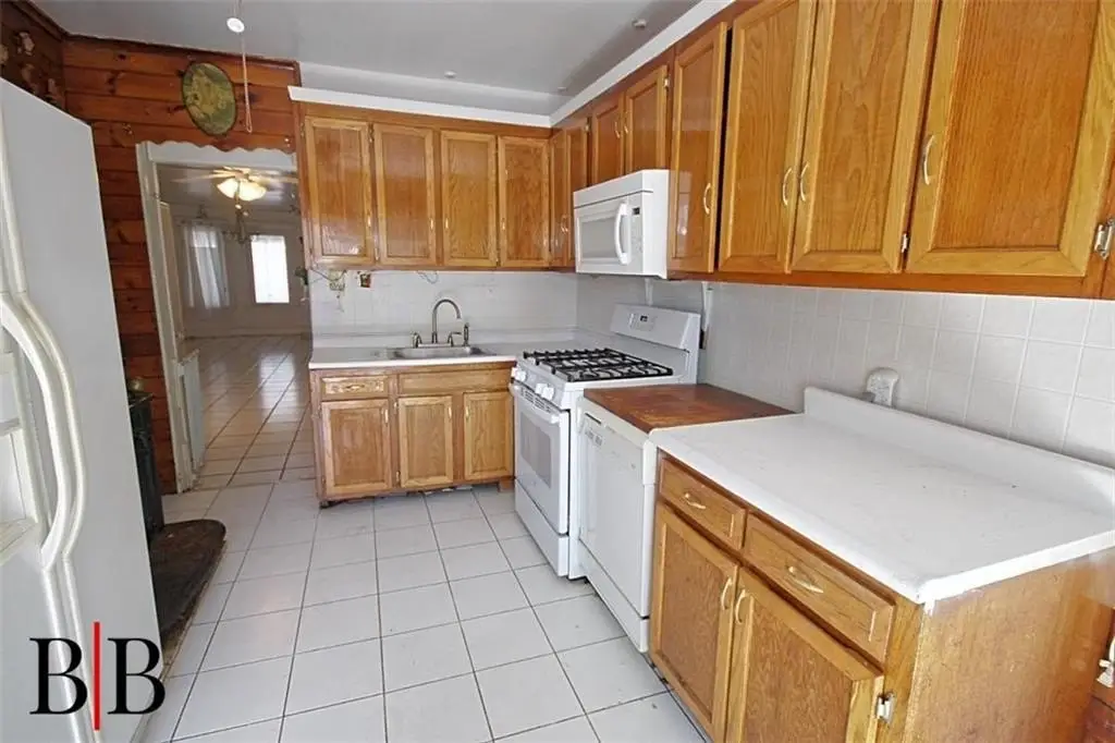 Picture 8