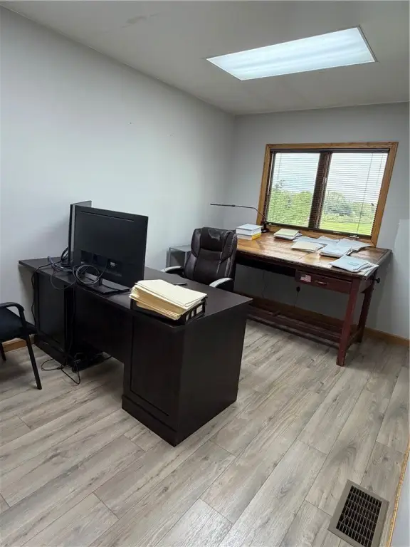 Picture 23