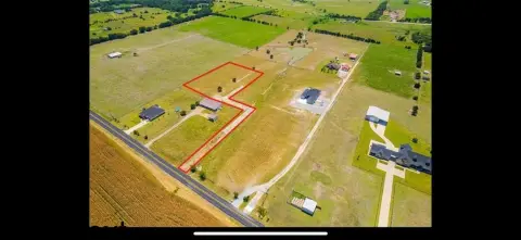 2+ Acre Lot in Leonard