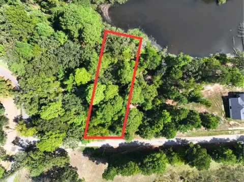 Waterfront Land on Wells Lake