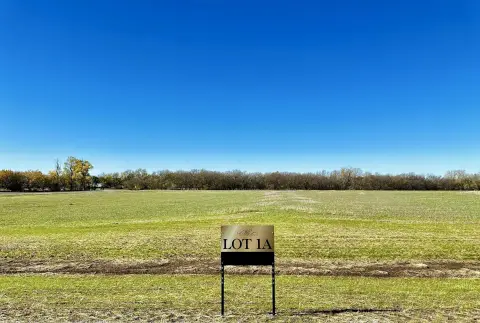 Spacious Land in Bluestem Estates