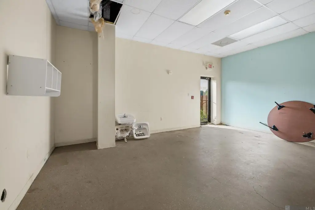 Picture 23