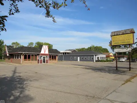 Established Restaurant in Marine City