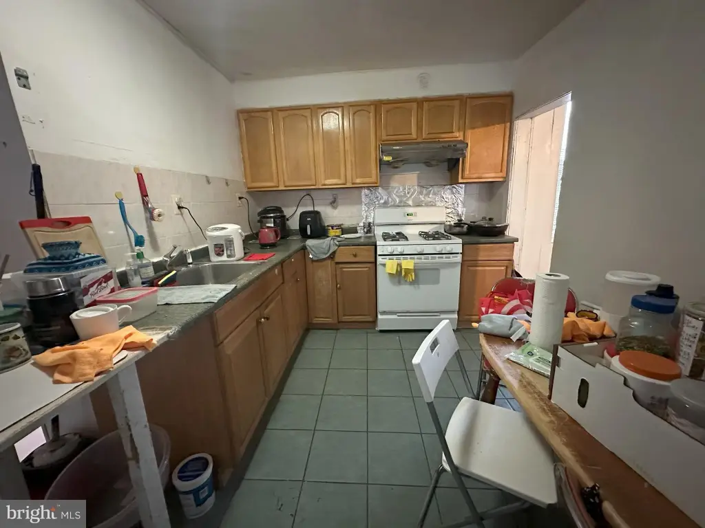 Picture 5
