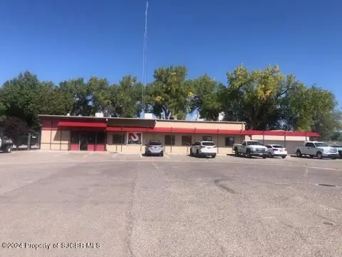 Farmington Office/Warehouse Property For Sale