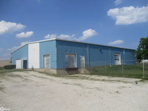 Picture of Warehouses at Kittyhawk Ave 19206, Carroll, IA