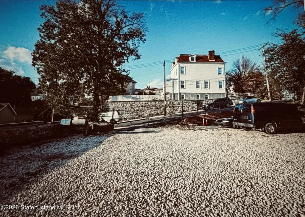 Picture 6