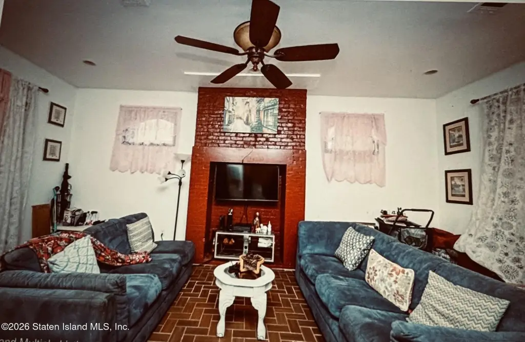 Picture 23