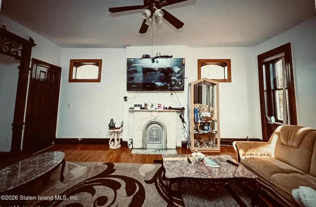 Picture 12