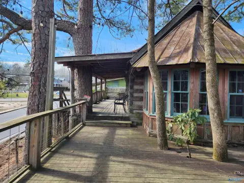 Historic Restaurant in Mentone