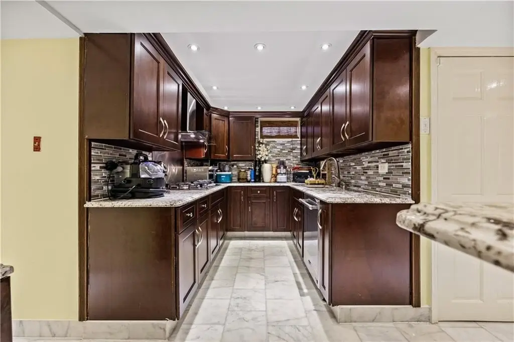 Picture 35
