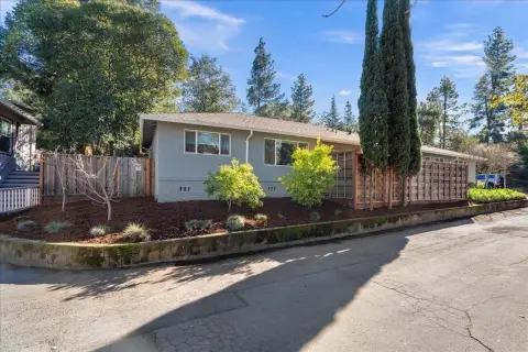 Updated Triplex in Los Gatos