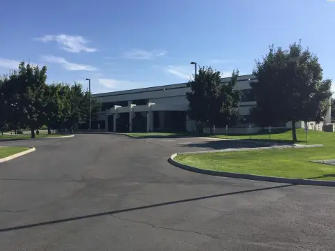 Kennewick Office For Sale